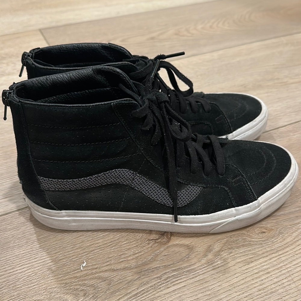Black high top vans